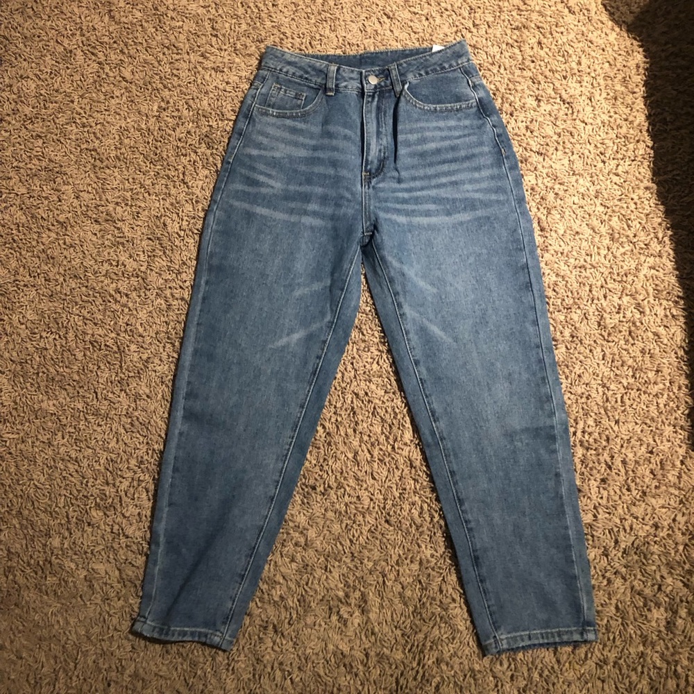 Mom jeans